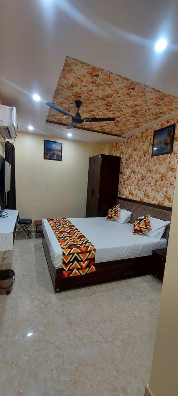 Hotel Js Banaras Residency Waranasi Zewnętrze zdjęcie